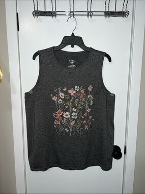 Women’s Dark Gray Floral Sleeveless Tank Top